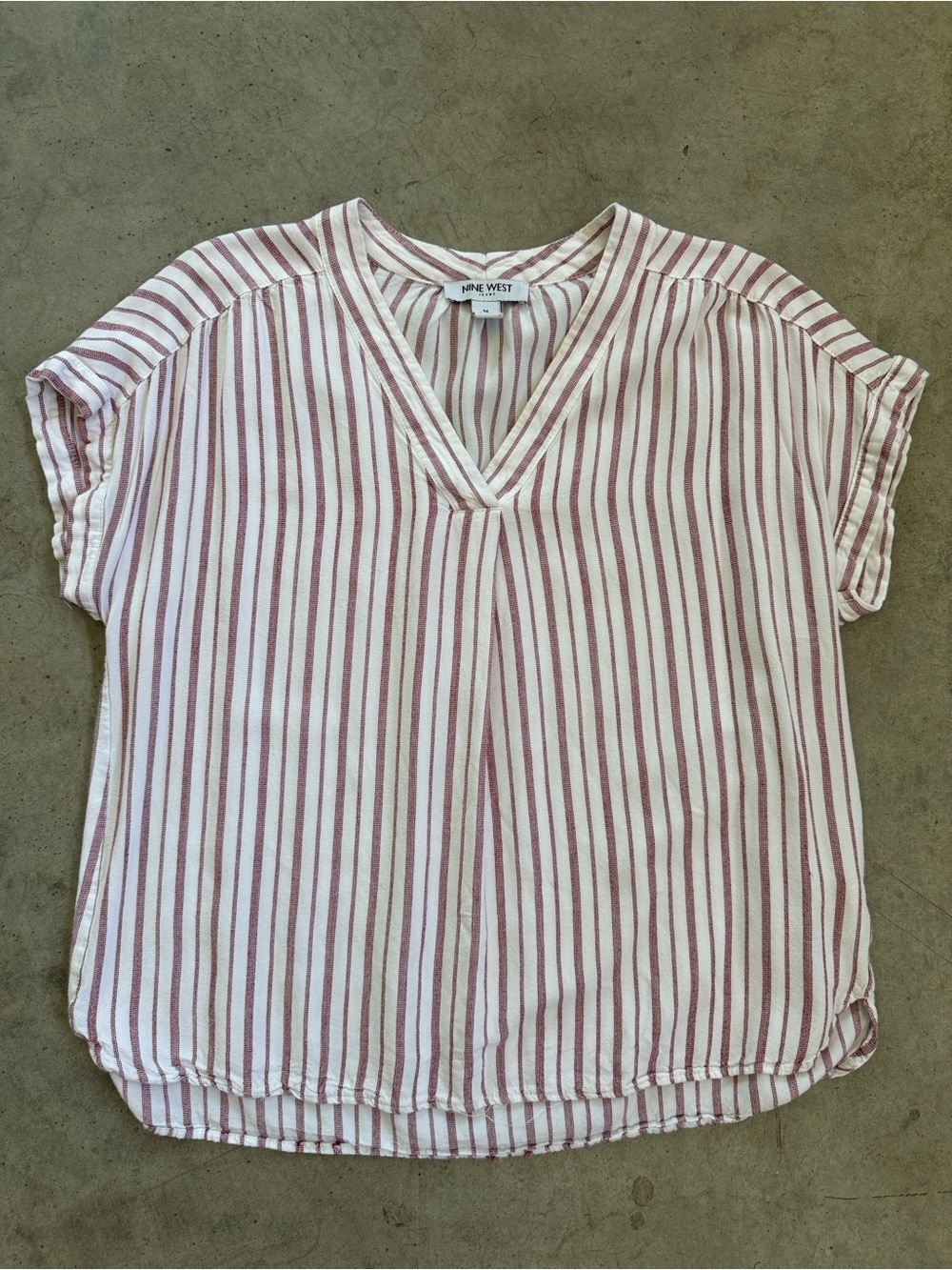 Nine West Cream & Mauve-Striped V-Neck Short Sleeve Blouse